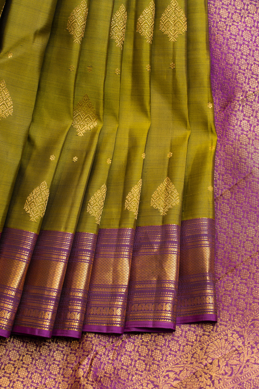 Mehendi green and purple pure Kanchipuram silk saree