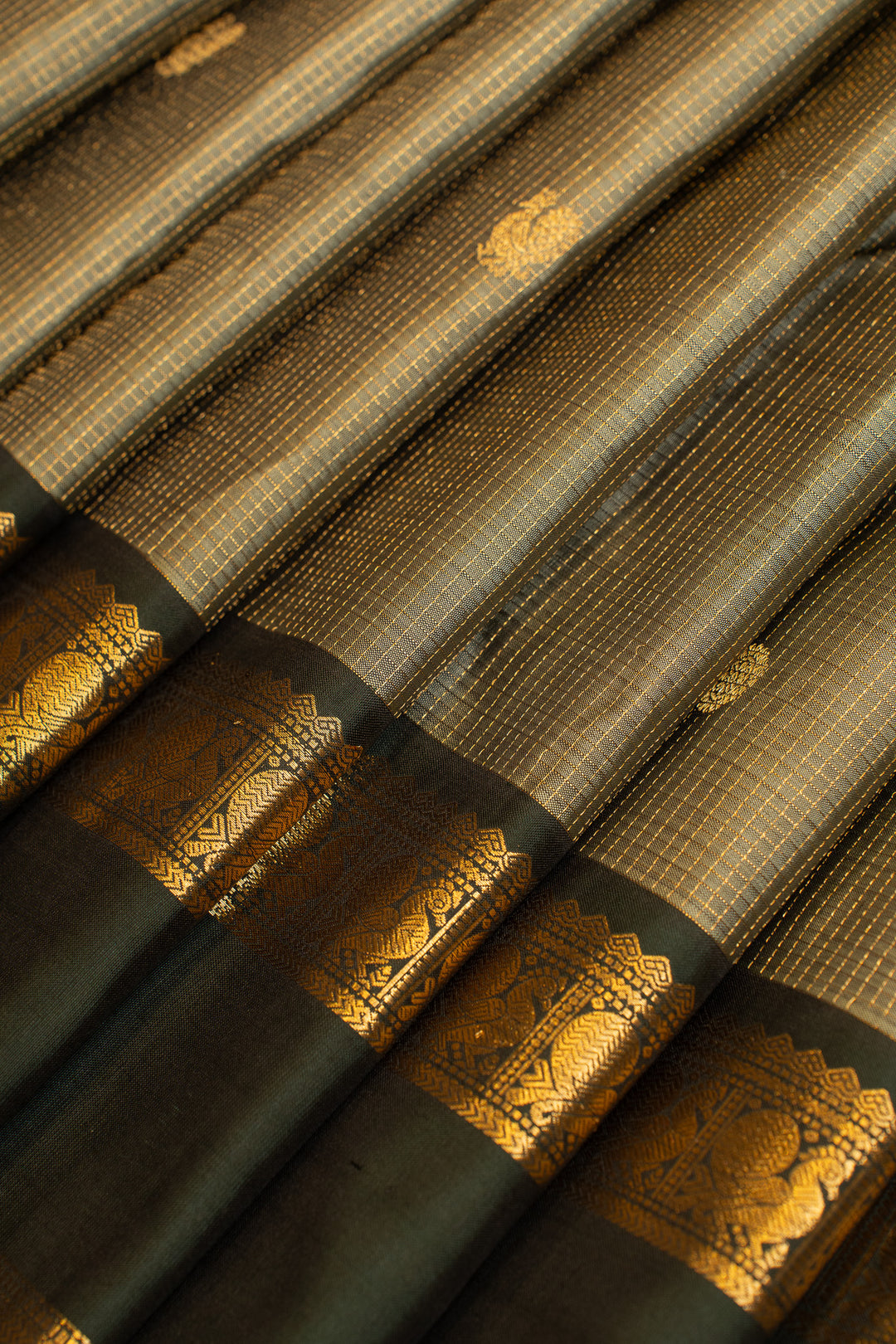 Turquoise green rettai pettu pure Kanchipuram silk saree