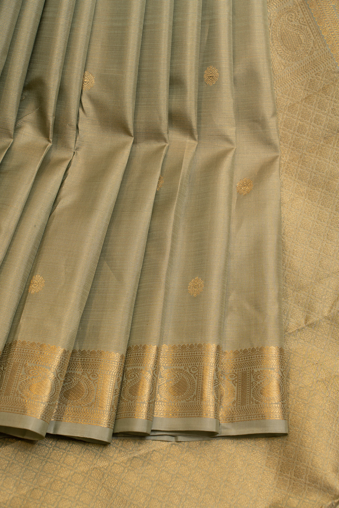 Tea green Vairaoosi pure Kanchipuram silk saree