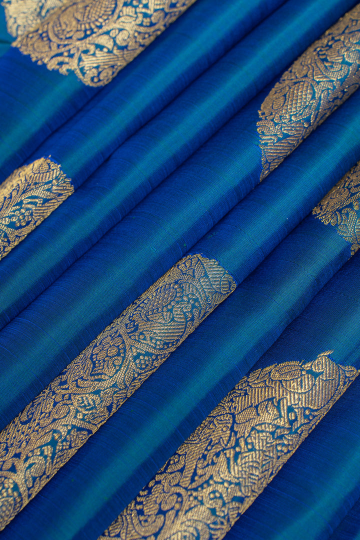 Peacock blue borderless pure Kanchipuram silk saree