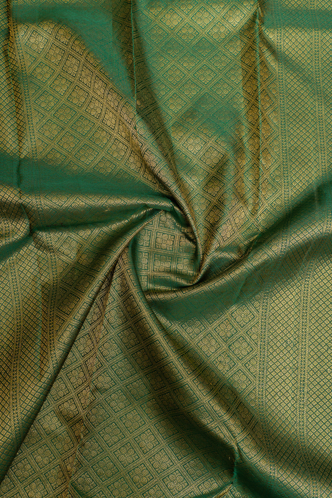 Bottle green borderless pure Kanchipuram silk saree