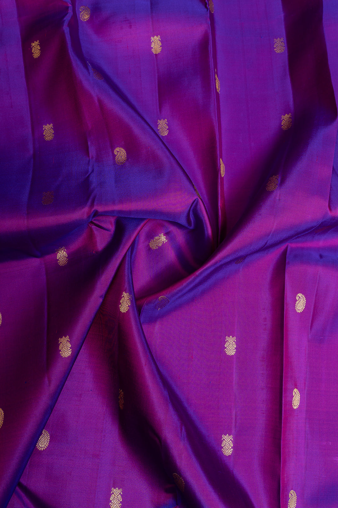 Purple buttis traditional pure Kanchipuram silk saree