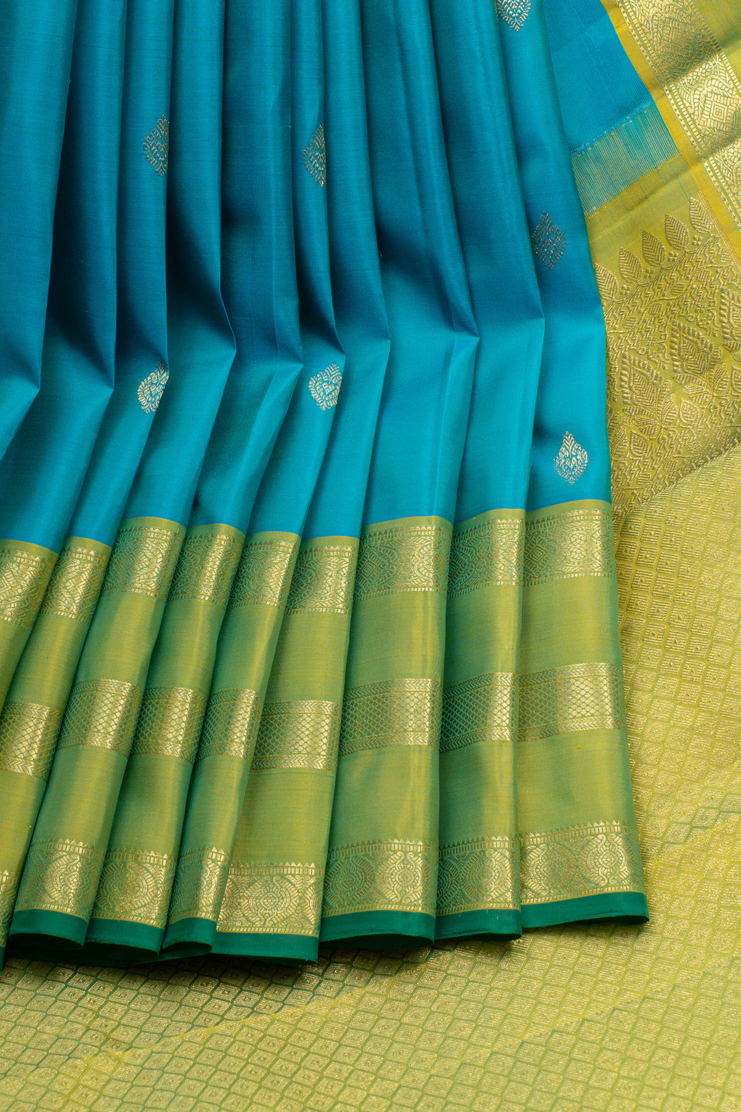 Blue and green  traditional pure kanchipuram silk saree