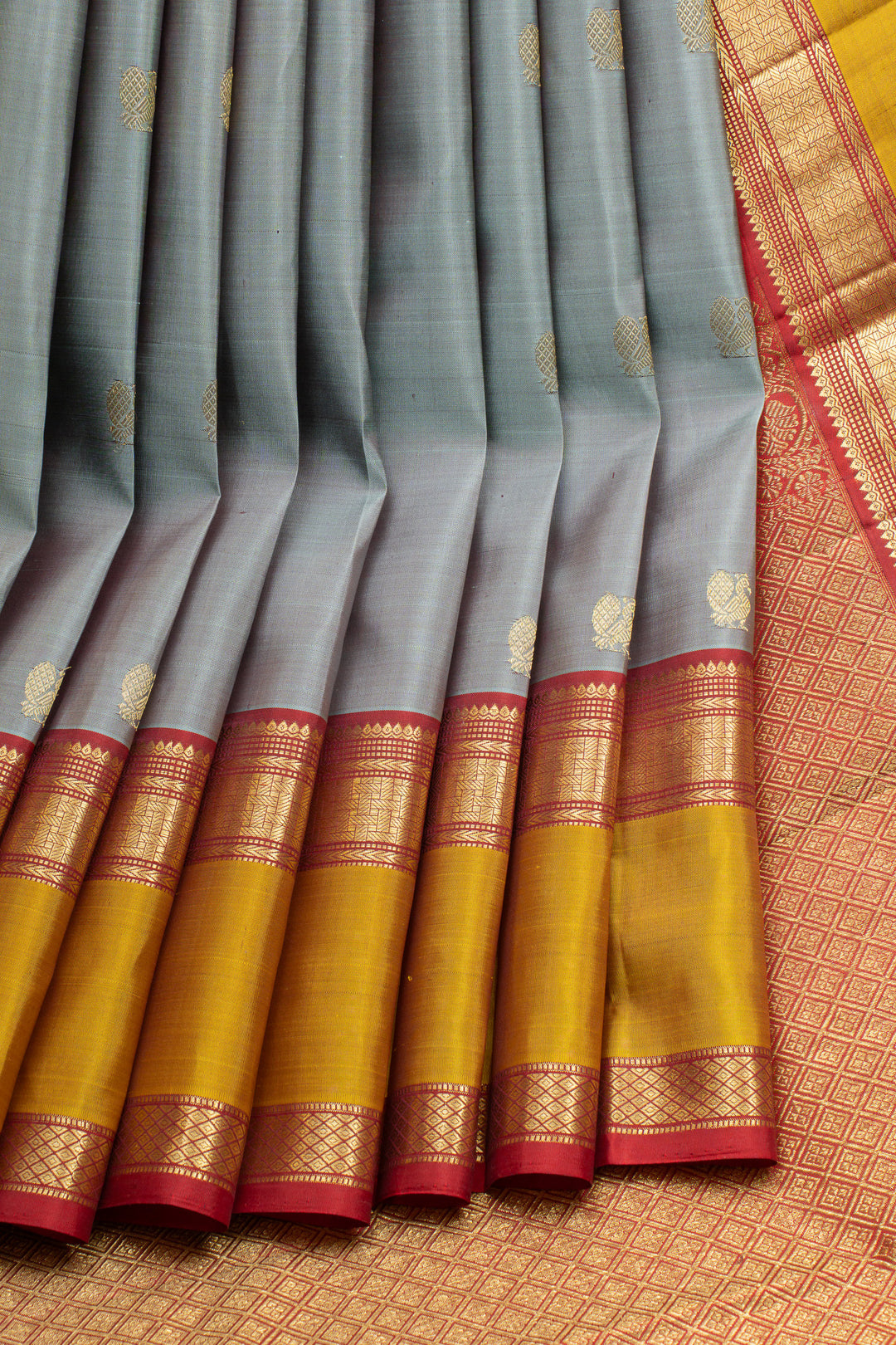 Grey shot colour pure kanchipuram silk saree