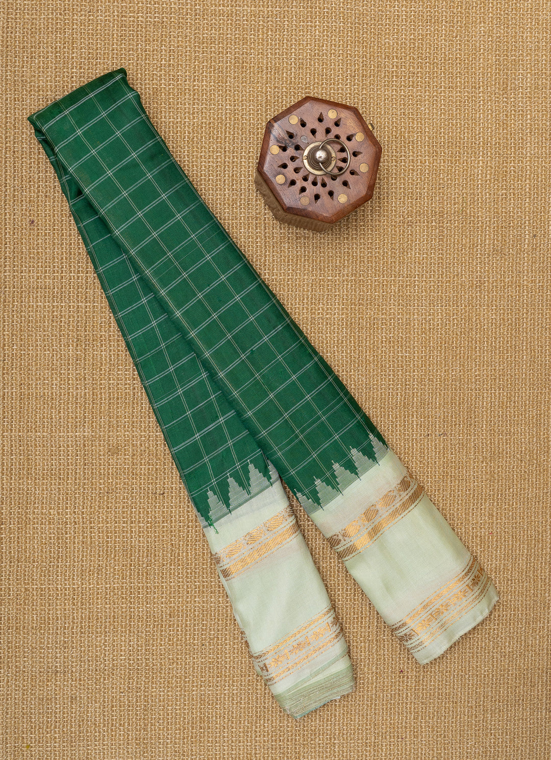 Bottle green and pista green checks Kuttu Gadwal Silk Saree