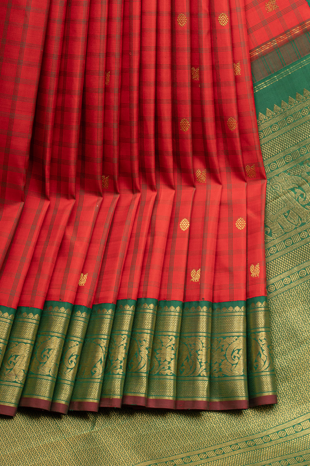 Red and green traditional pure kanchipuram silk saree