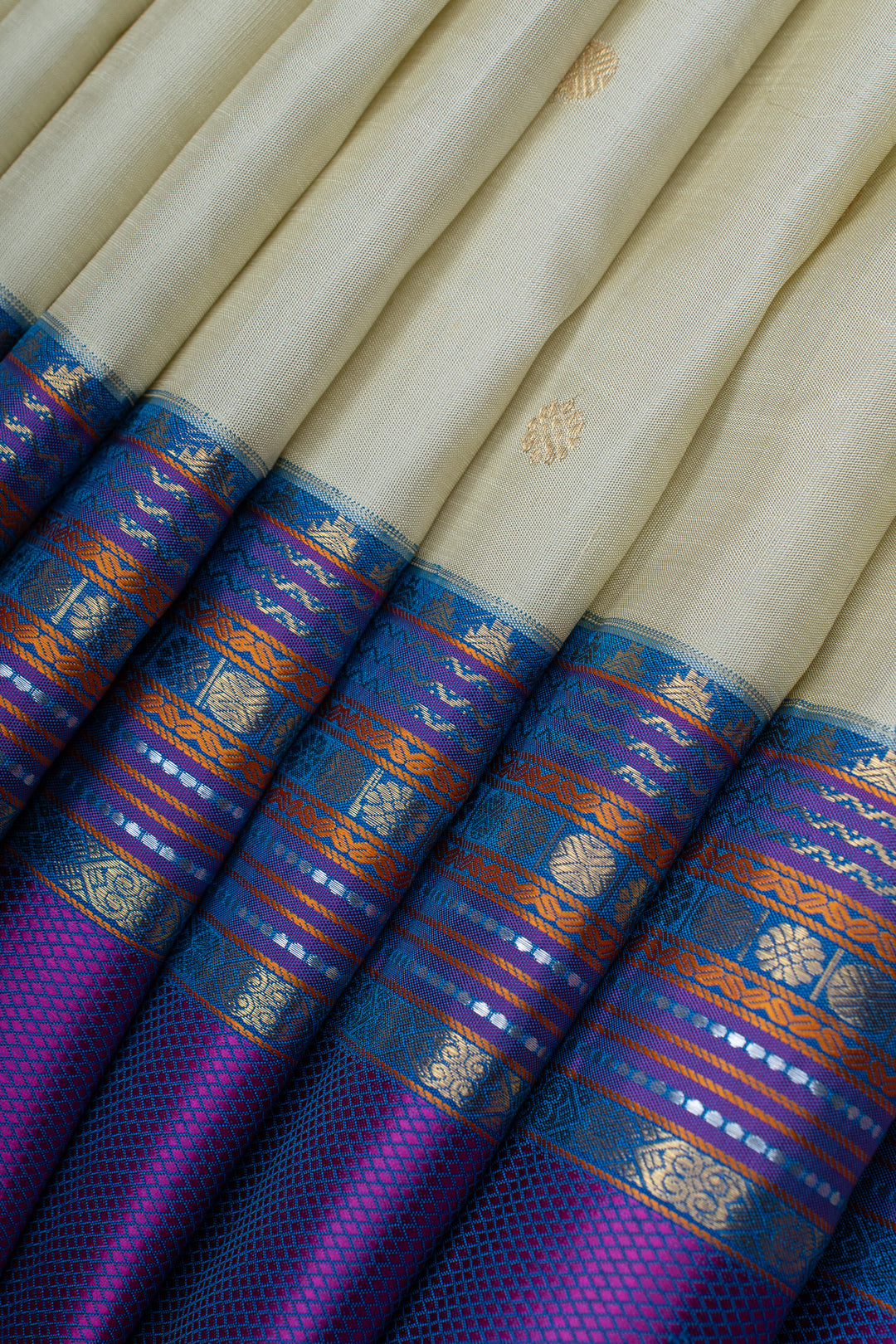 Elaichi green and purple  vairaoosi pure kanchipuram silk saree