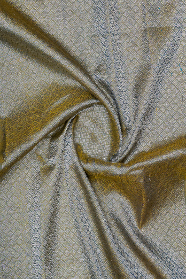 Emerald Green rettai pettu Kuttu Gadwal Silk Saree