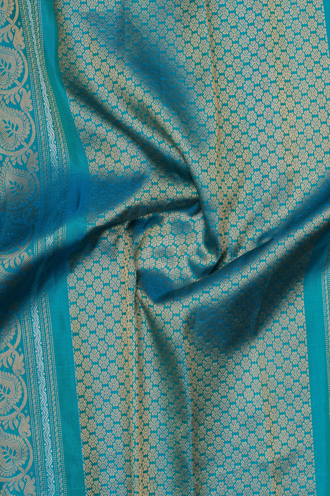 Yellow Ganga Jamuna pure Kuttu Gadwal Silk Saree