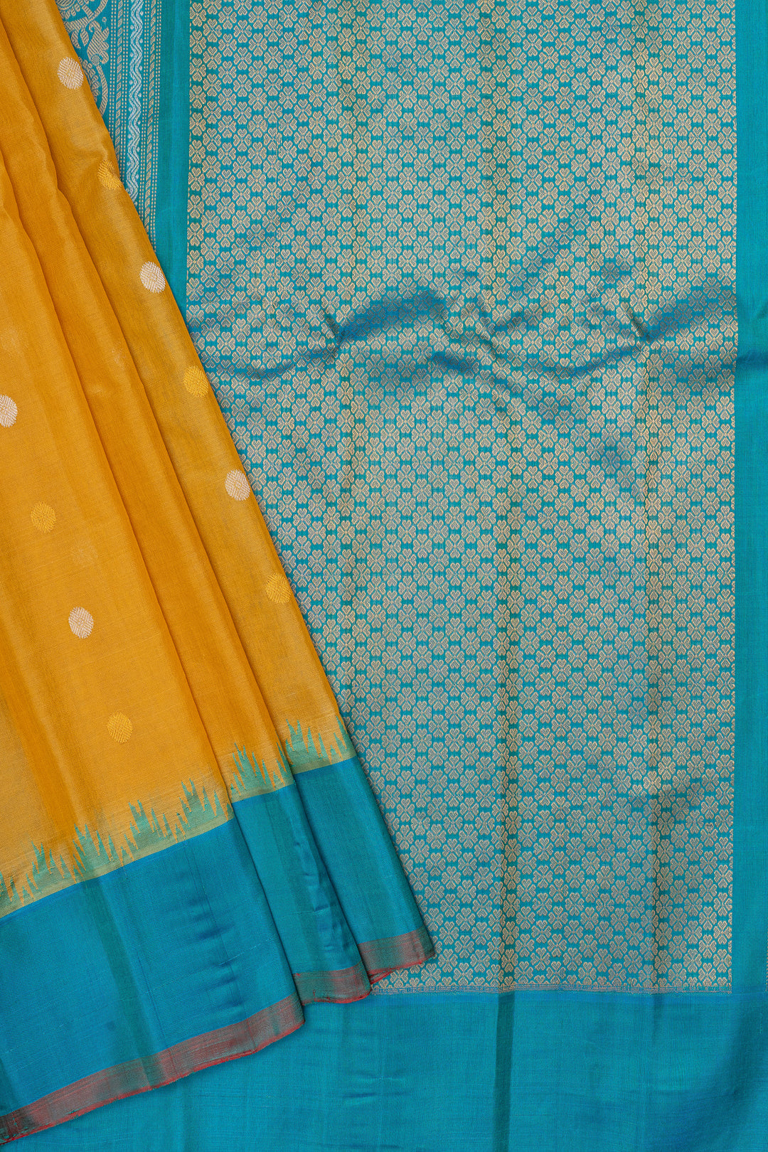 Yellow Ganga Jamuna pure Kuttu Gadwal Silk Saree