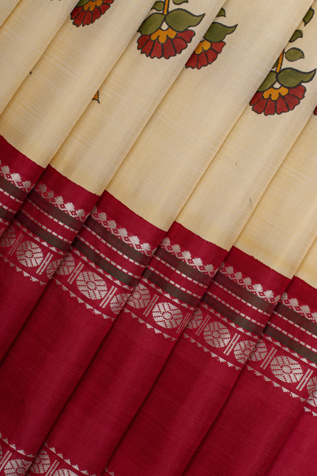 Cream Handpainted artistic Kanjivaram silk saree