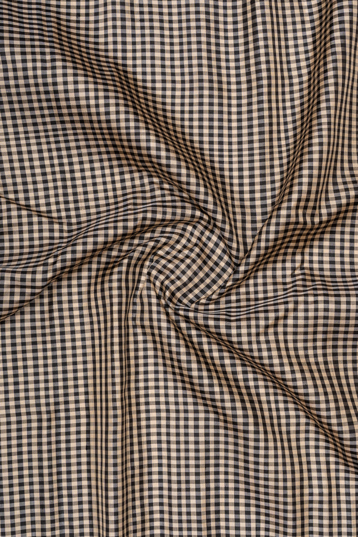 Black and white checks Gadwal & Kuttu Gadwal silk saree