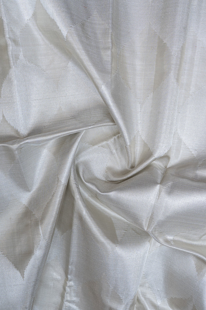 Silver and gold tissue 8 Kol pure kanchipuram silk saree