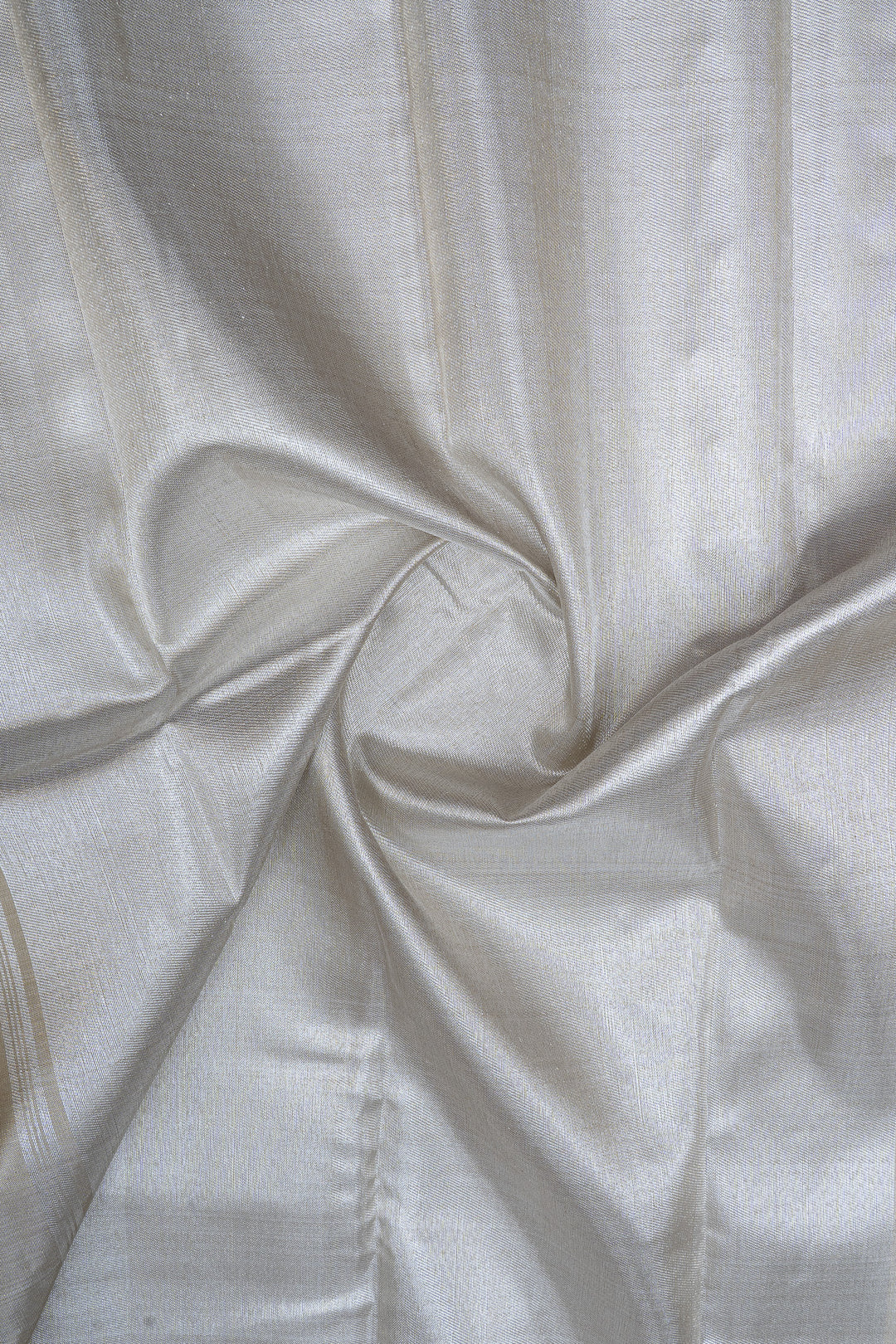 Gold and silver 8 Kol pure Kanchipuram silk saree