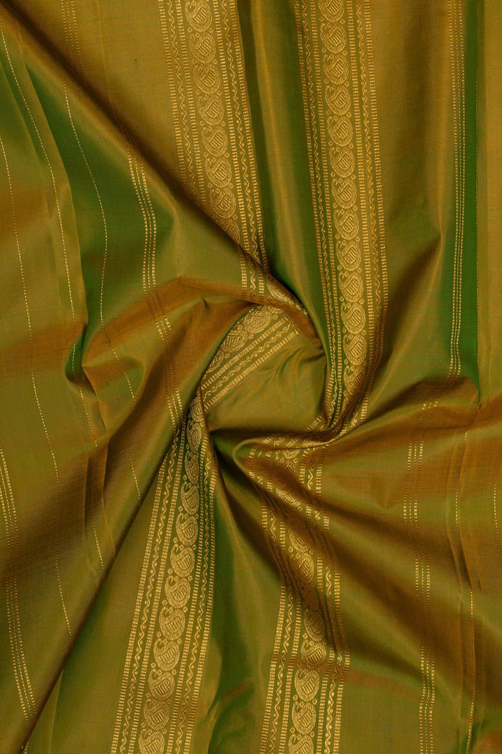 Emerald green traditional pure kanchipuram silk saree