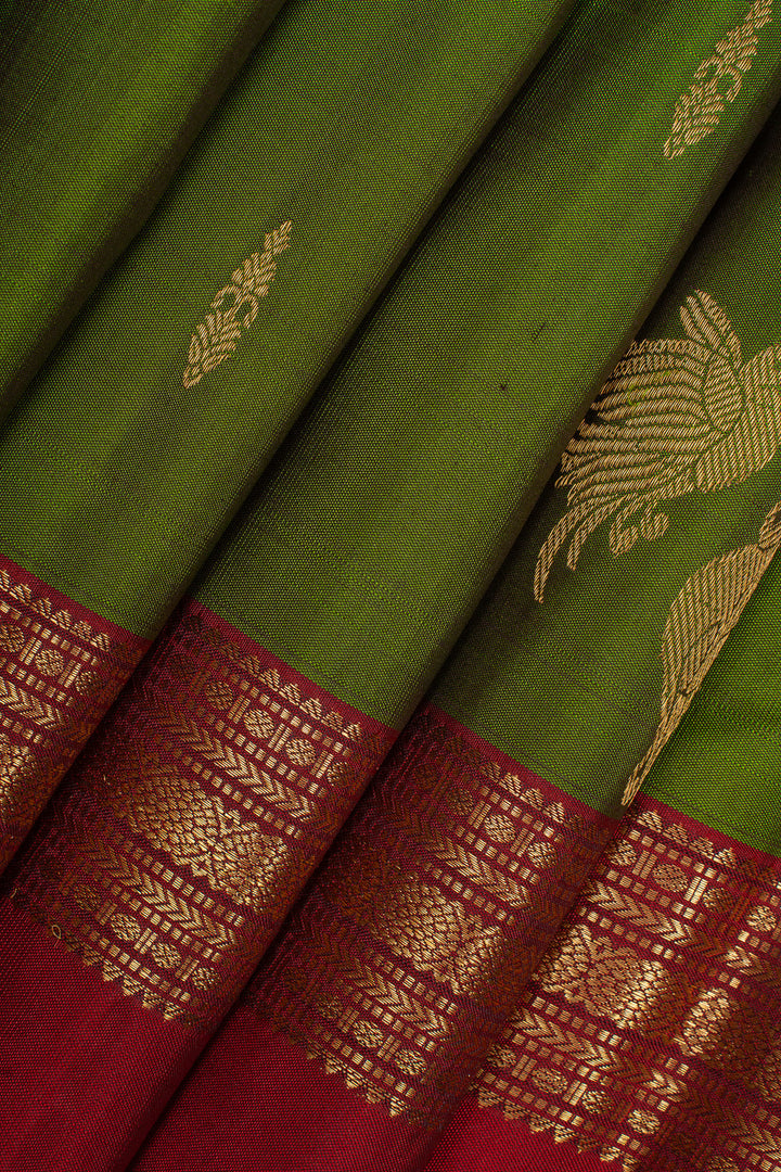 Leaf green rettai pettu pure kanchipuram silk saree