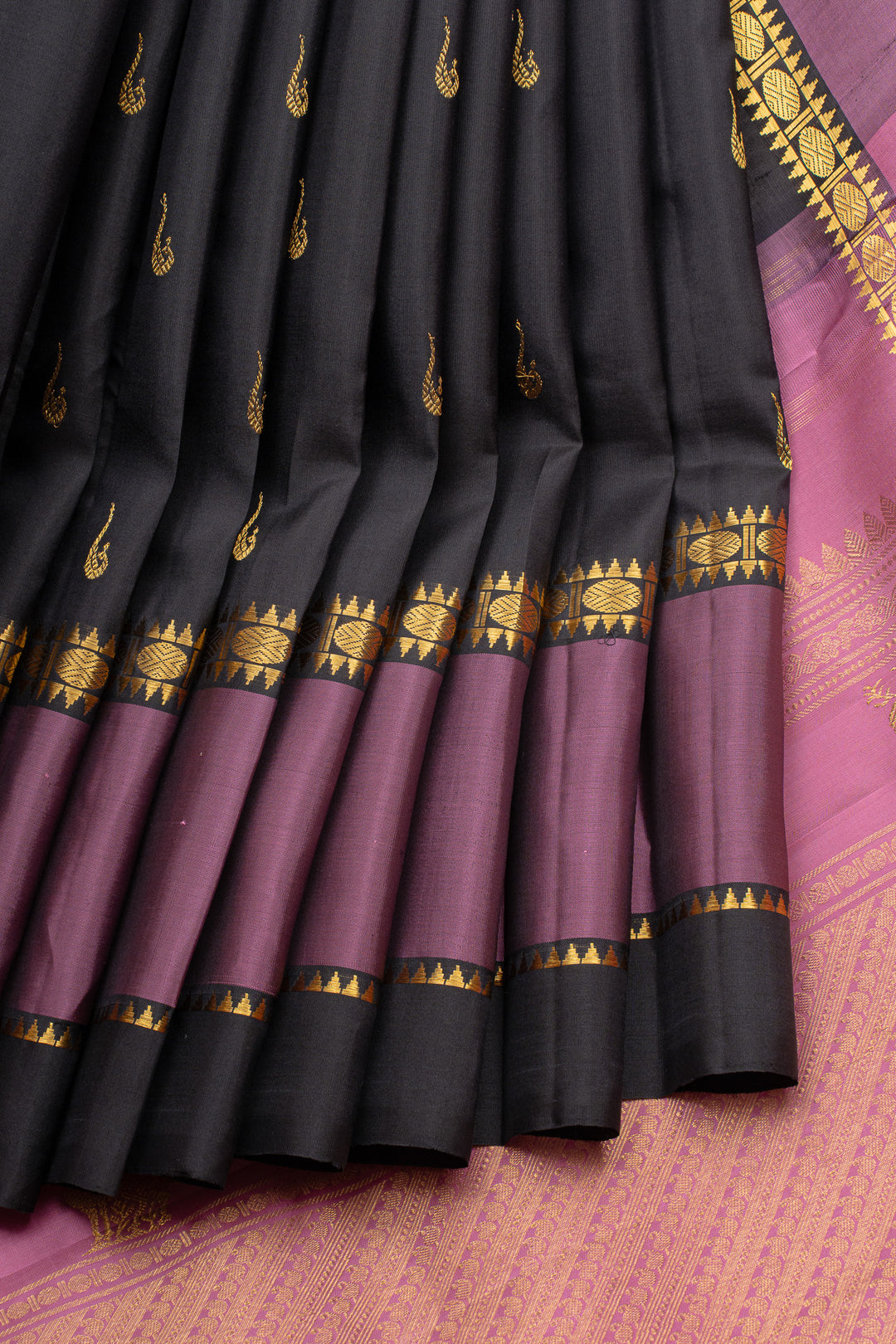 Black mauve Paithani motifs  pure kanchipuram silk saree