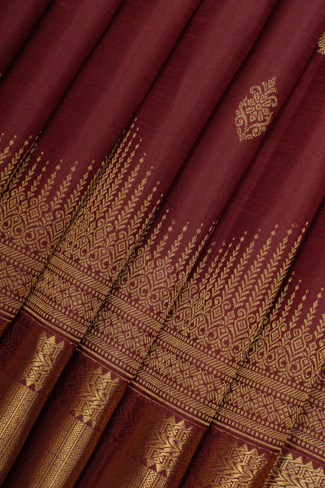 Maroon traditional pure kanchipuram silk saree