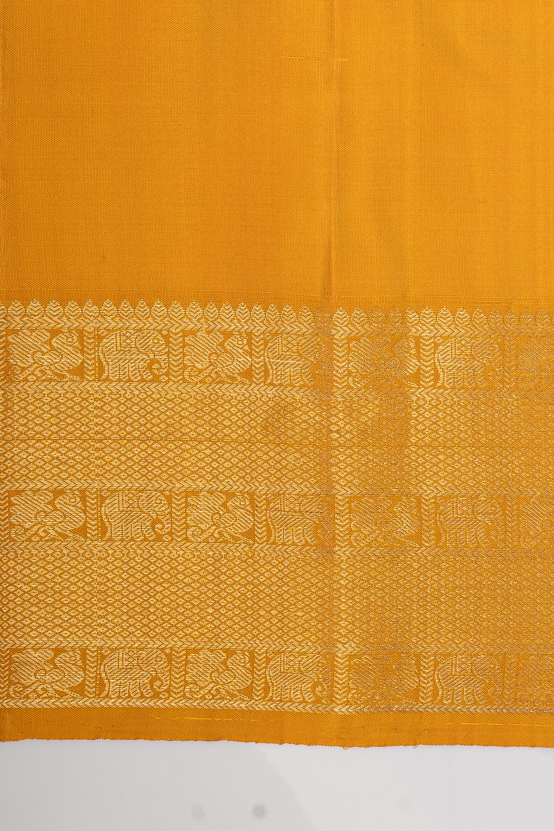 Yellow turning border  pure kanchipuram silk saree