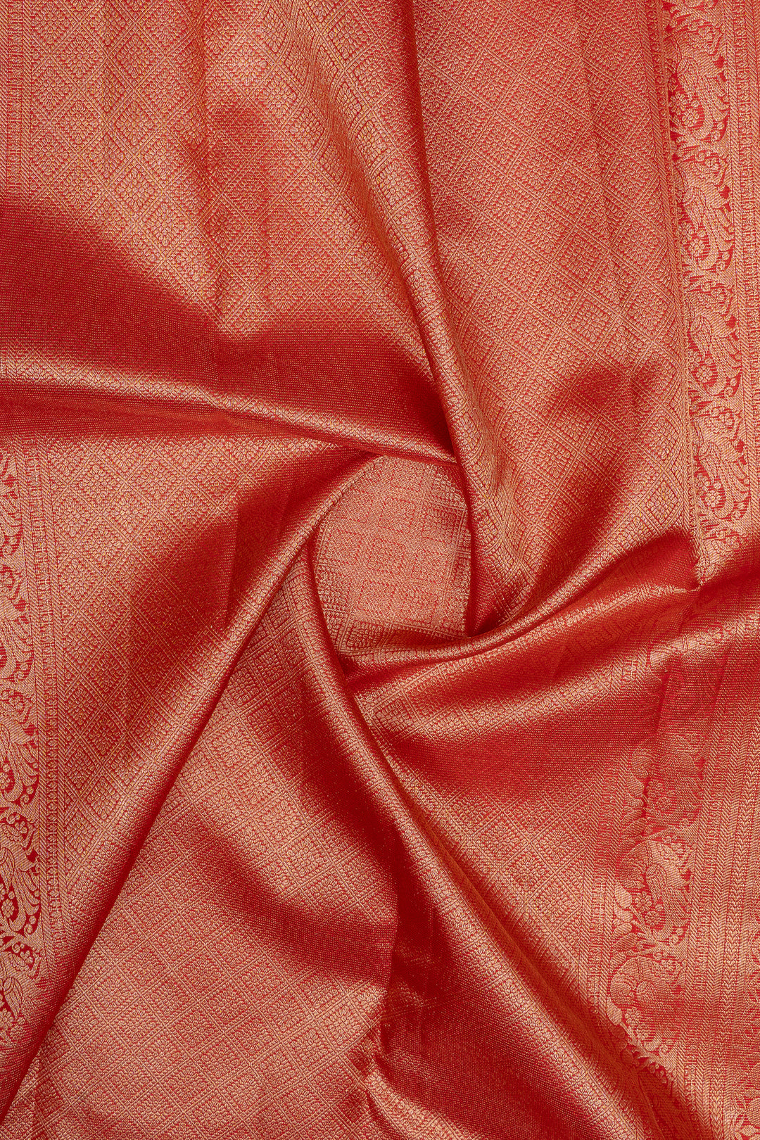 Red vairaoosi pure kanchipuram silk saree