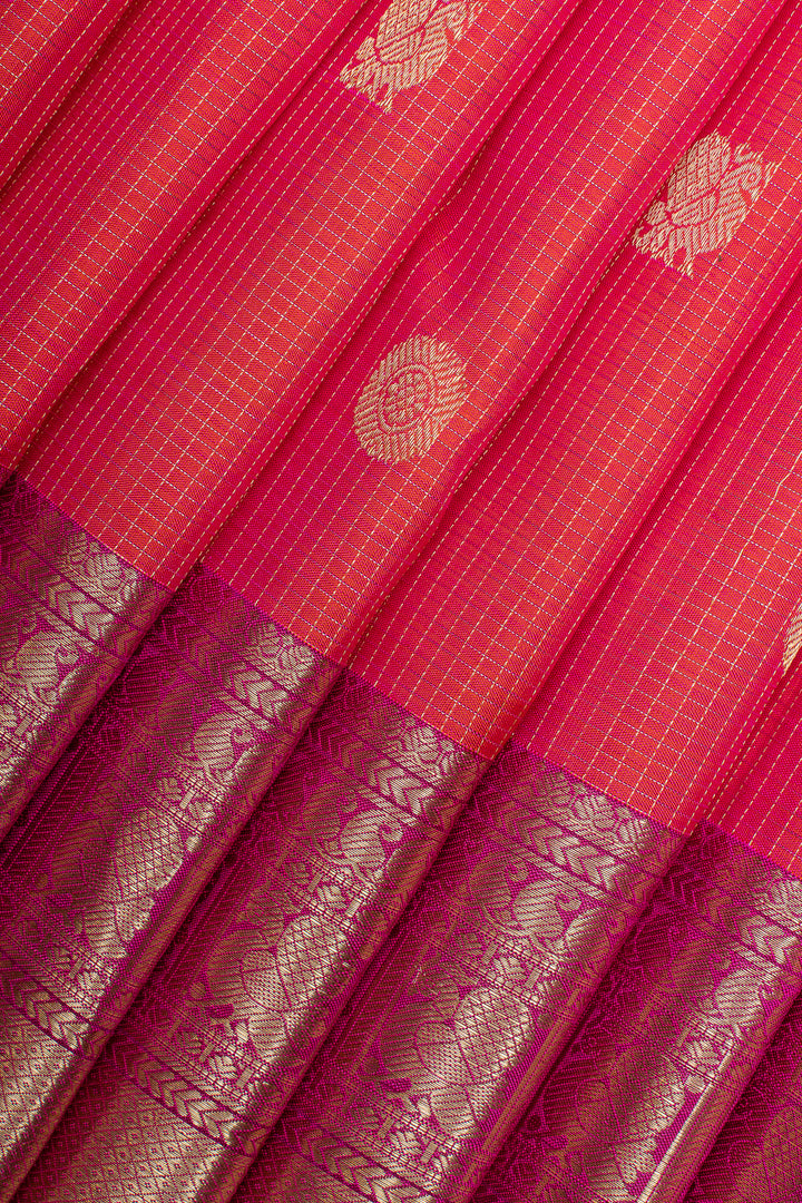 Peach pink Vairaoosi checks pure kanchipuram silk saree