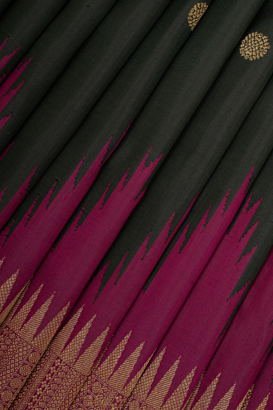Bottle green temple border  pure kanchipuram silk saree
