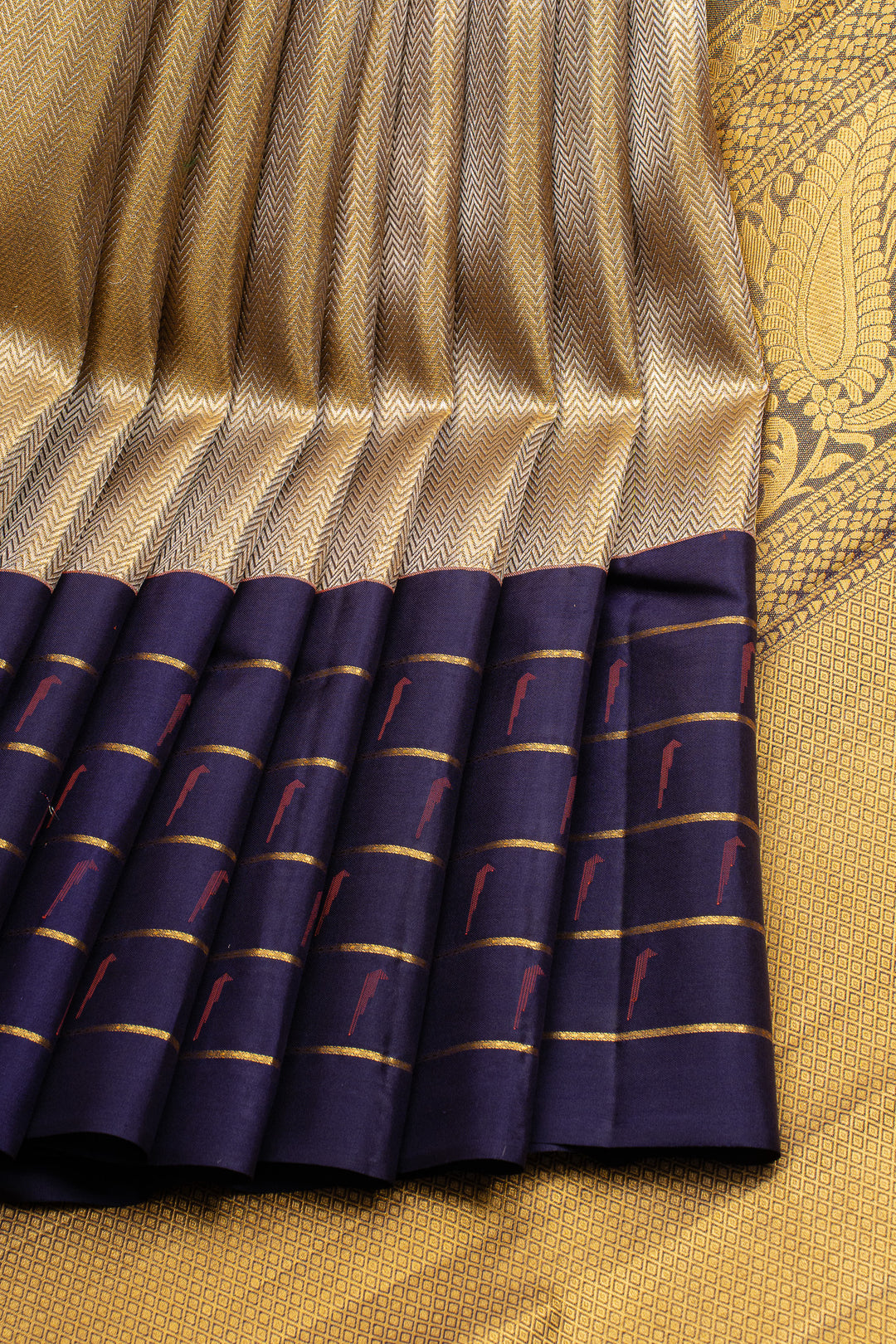Silver tissue Paithani border pure kanchipuram silk saree