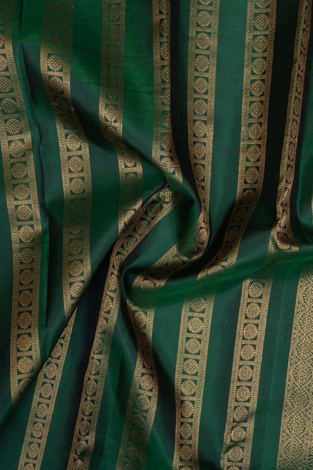 Maroon and green neli checks pure kanchipuram silk saree