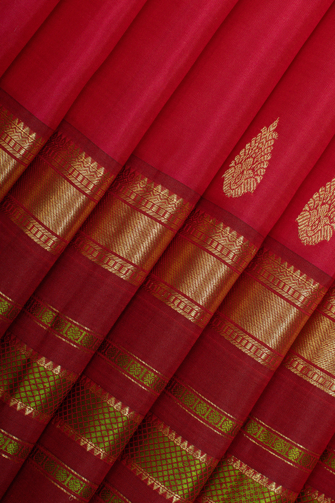 Red traditional pure kanchipuram silk saree