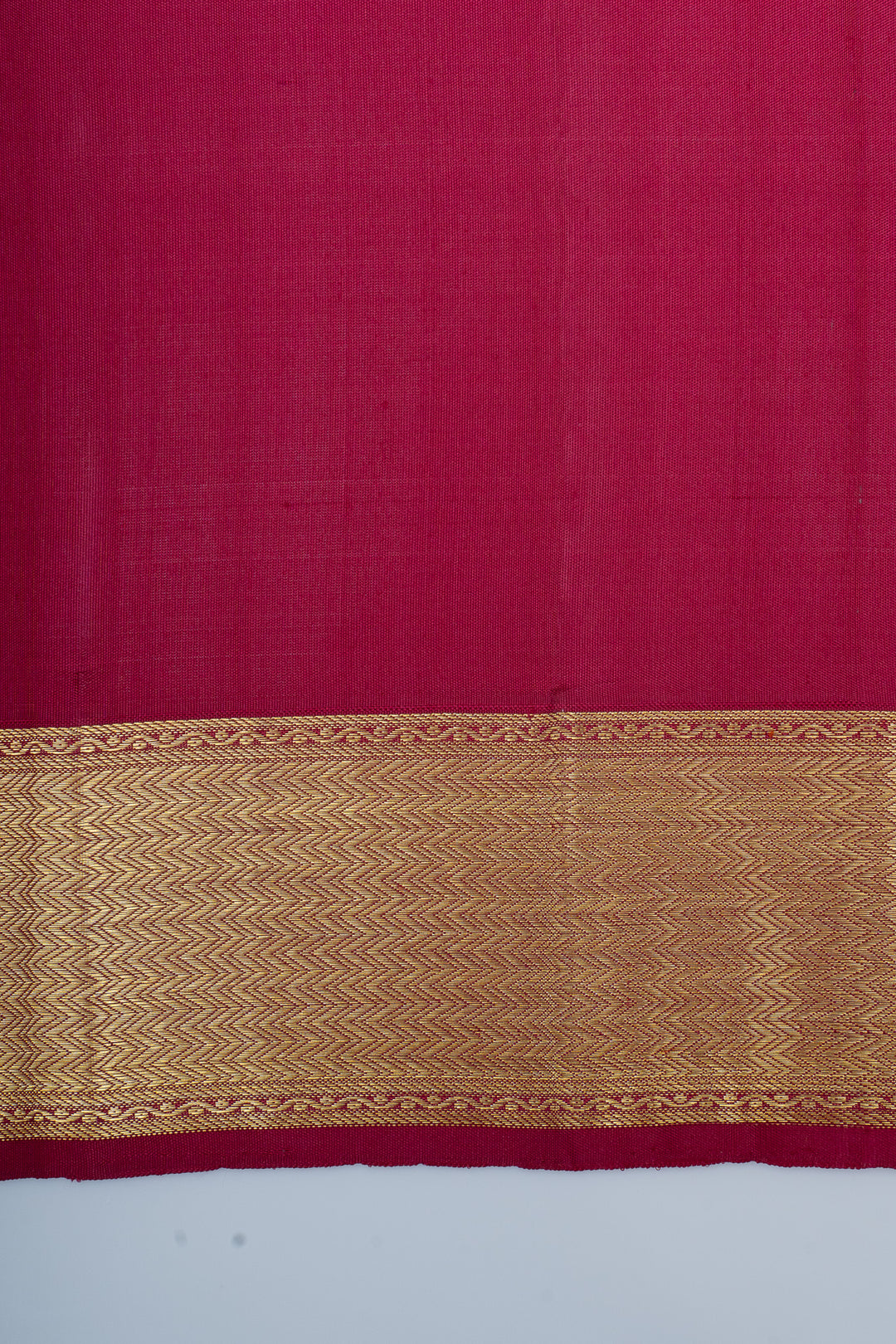Red chevron jacquard pure Kanchipuram silk saree