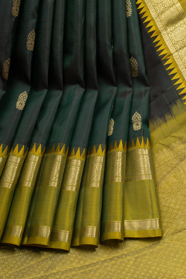 Bottle green traditional pure kanchipuram silk sare