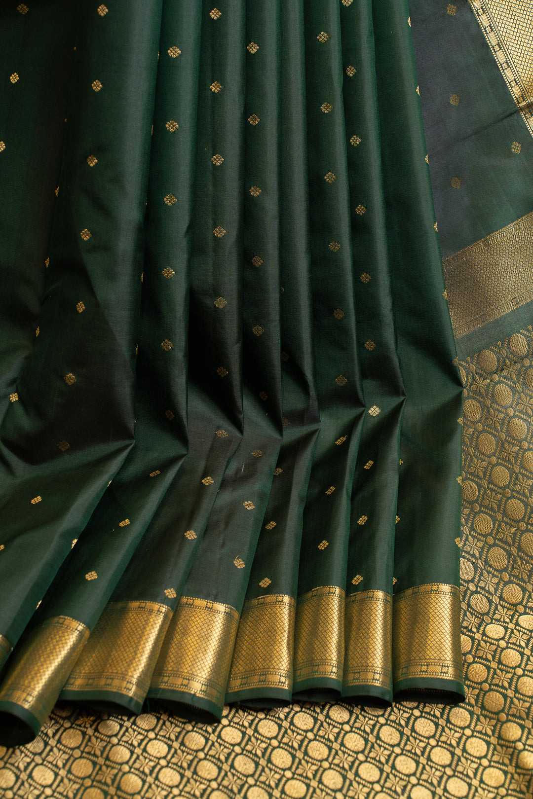 Bottle green traditional pure Kanchipuram silk saree