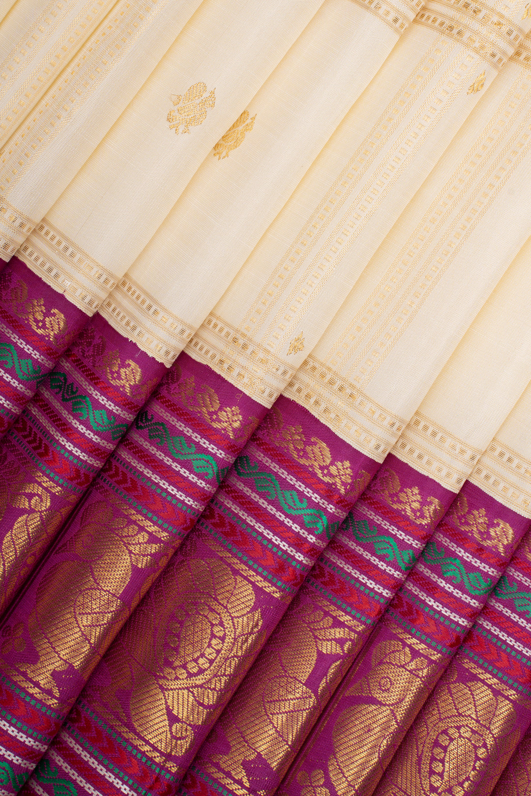 Ivory and Magenta Vintage Zari Checks Pure Kanchipuram Silk Saree