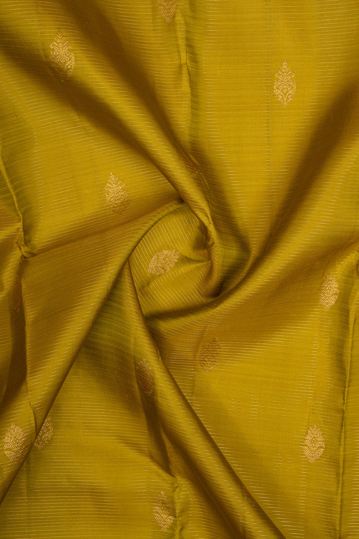 Mehandi Stripes Pure Kanchipuram Silk Saree