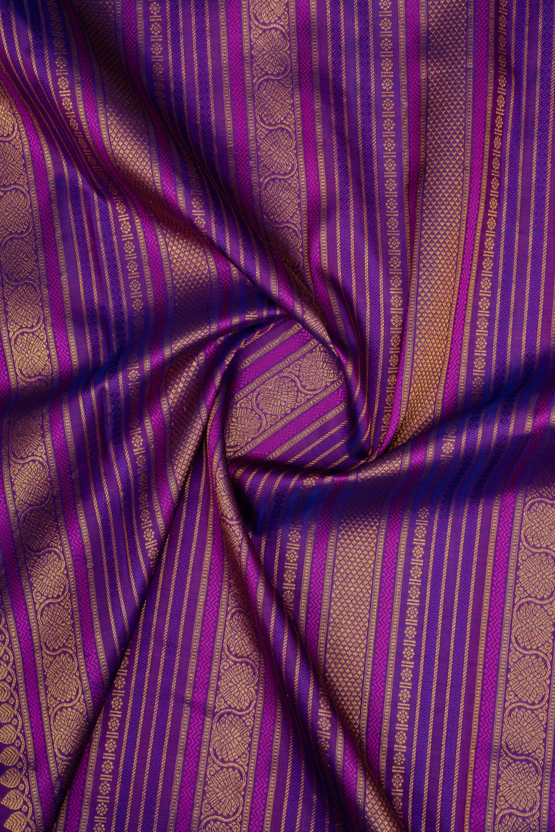 Beige &amp; Purple Handpainted Pure Kanchipuram Silk Saree