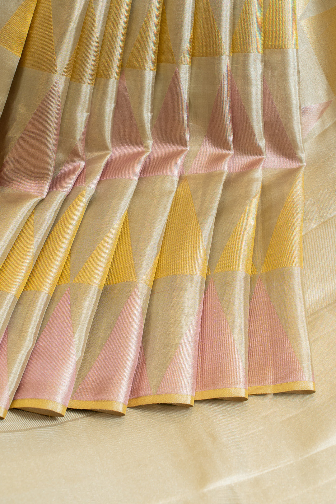 Golden geometric tissue kanjivaram silk saree