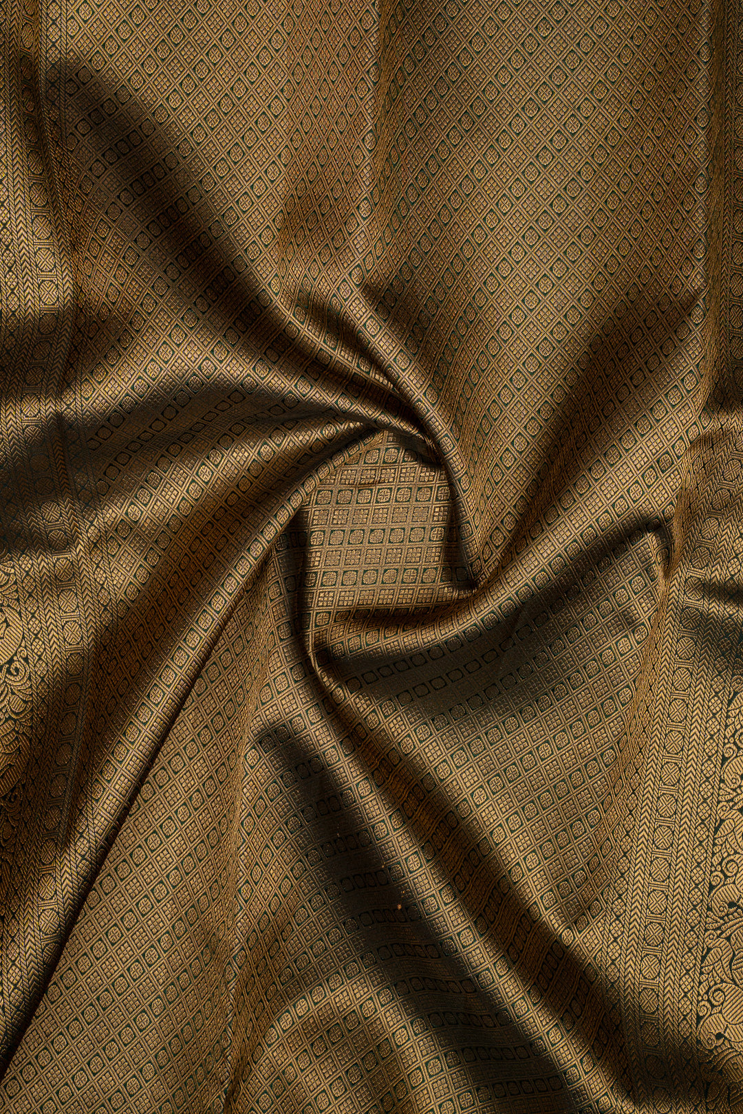 Bottle Green Brocade Pure Kanchipuram Silk Saree