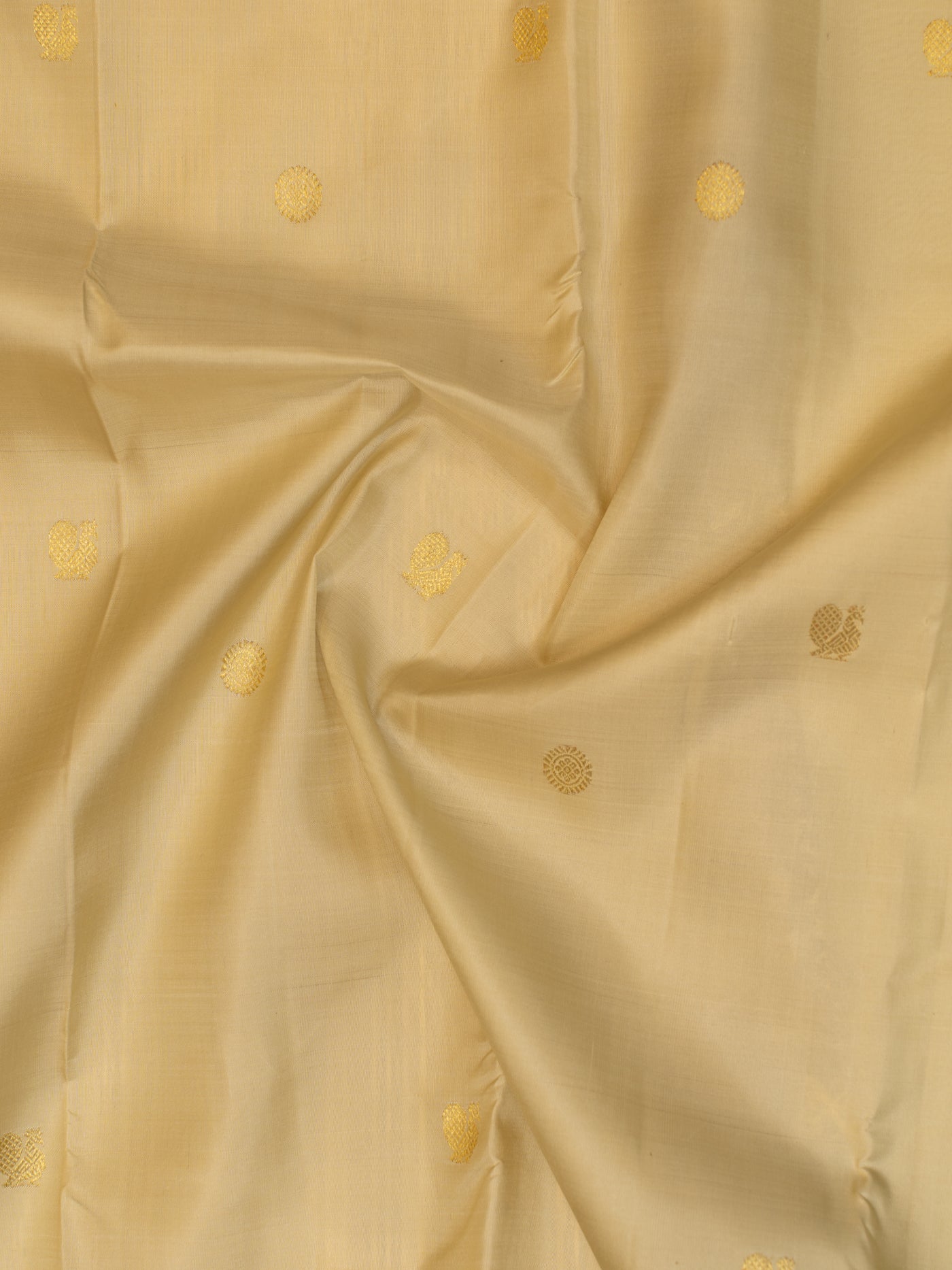 Off white and jamun korvai Kanchipuram pure silk saree