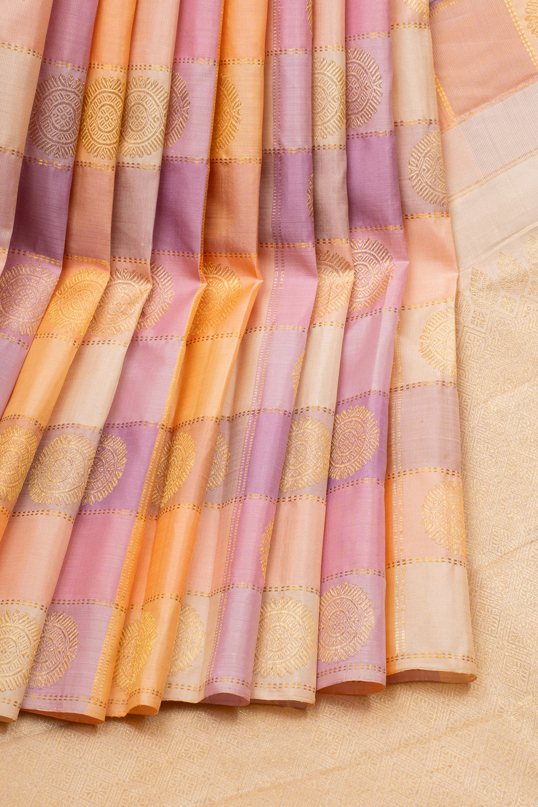 Pastel Palum pazhamum checks pure kanchipuram silk saree