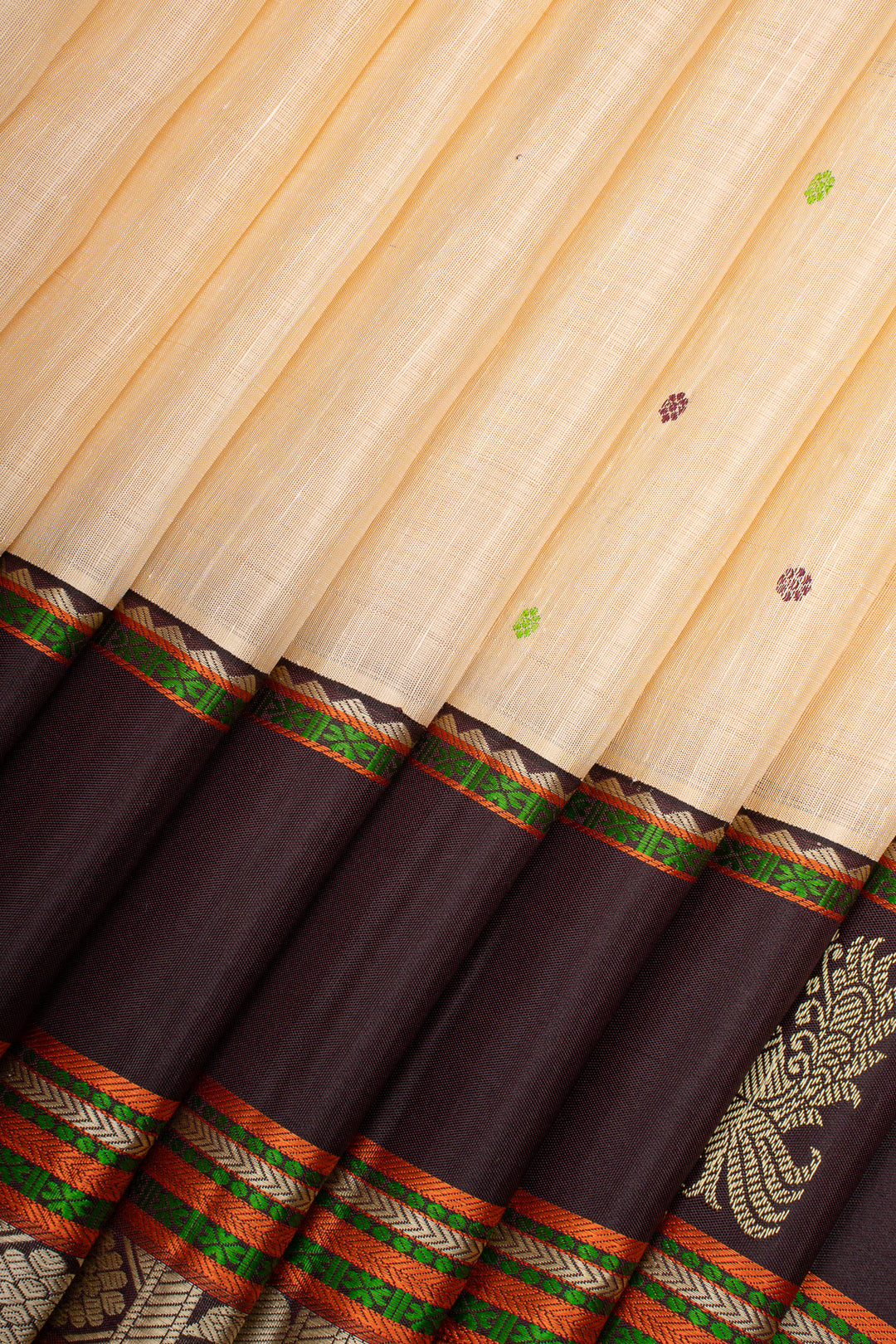 Off White Threadwork Linen Kanchipuram Saree