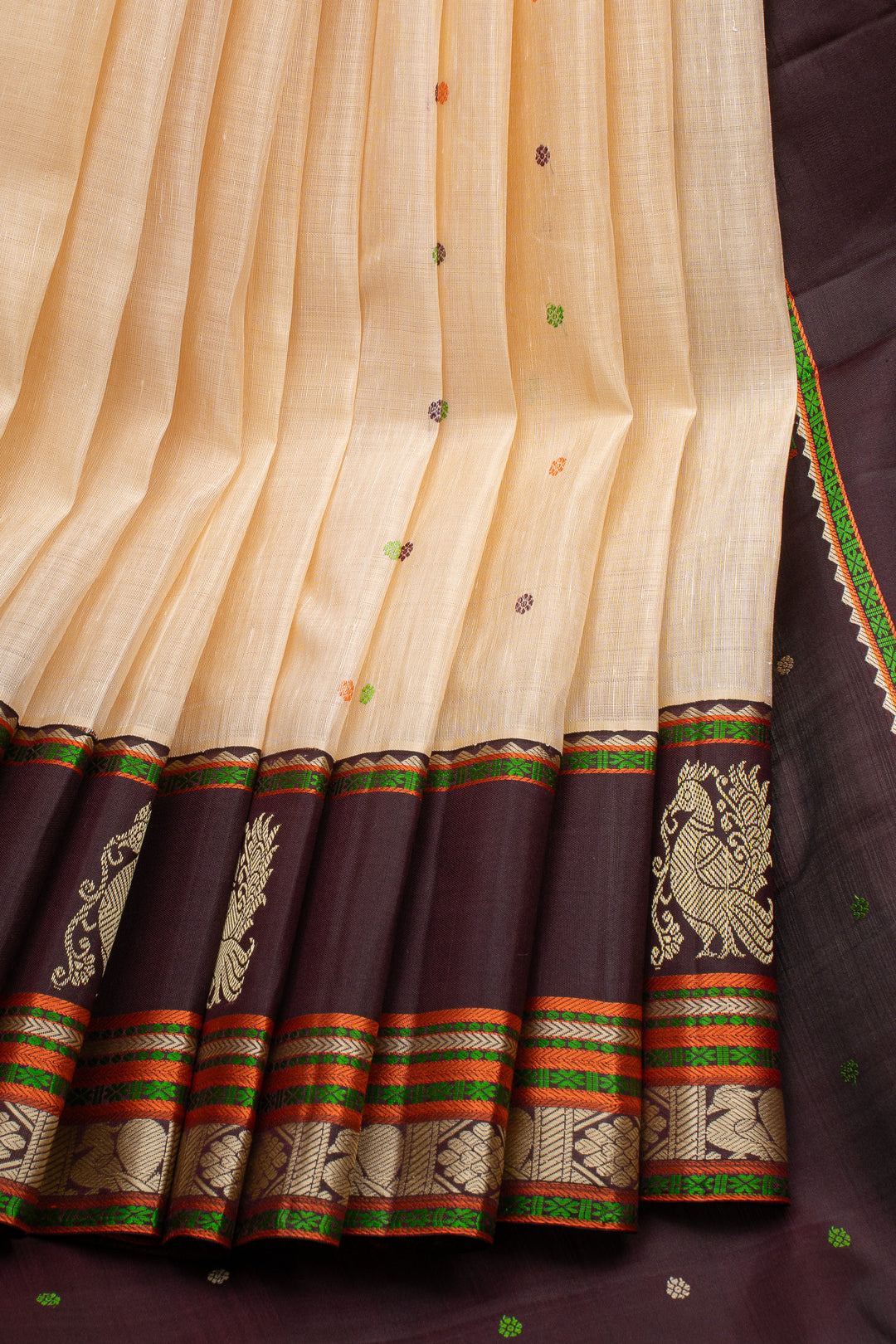 Off White Threadwork Linen Kanchipuram Saree