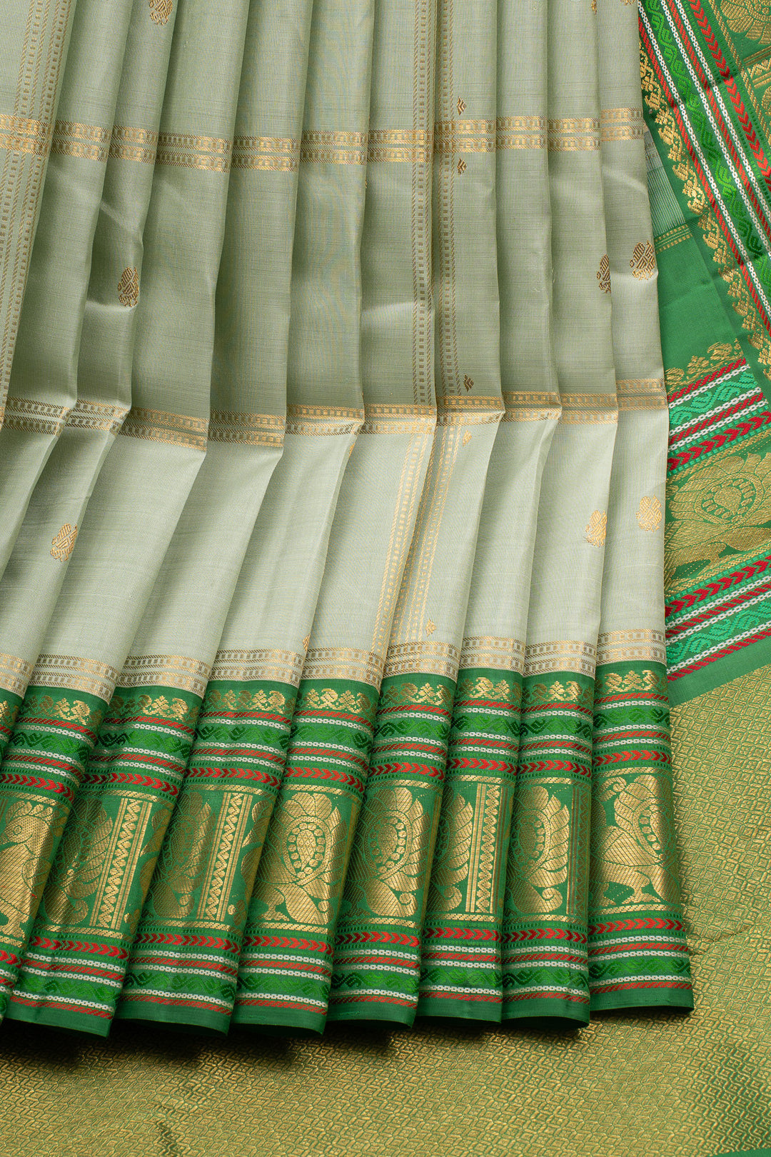 Pastel Green Zari Checks Pure Kanchipuram Silk Saree