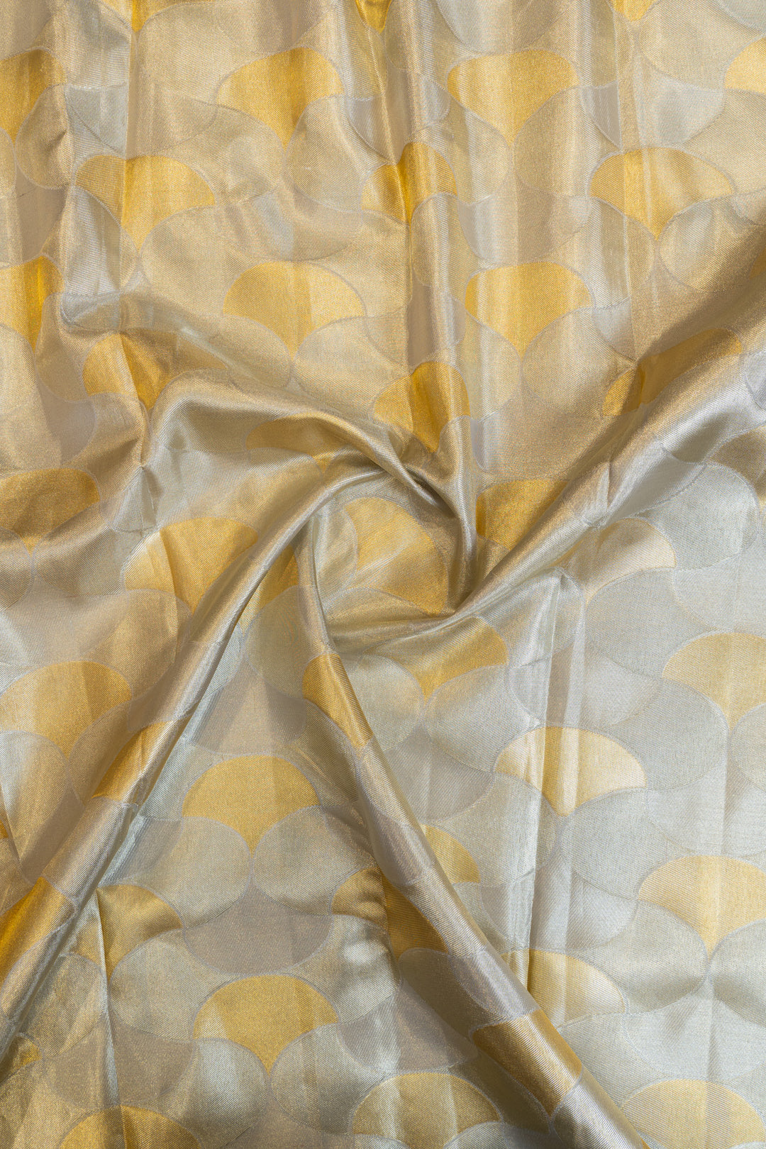 Silver and gold geometric tissue pure Kanchipuram silk saree
