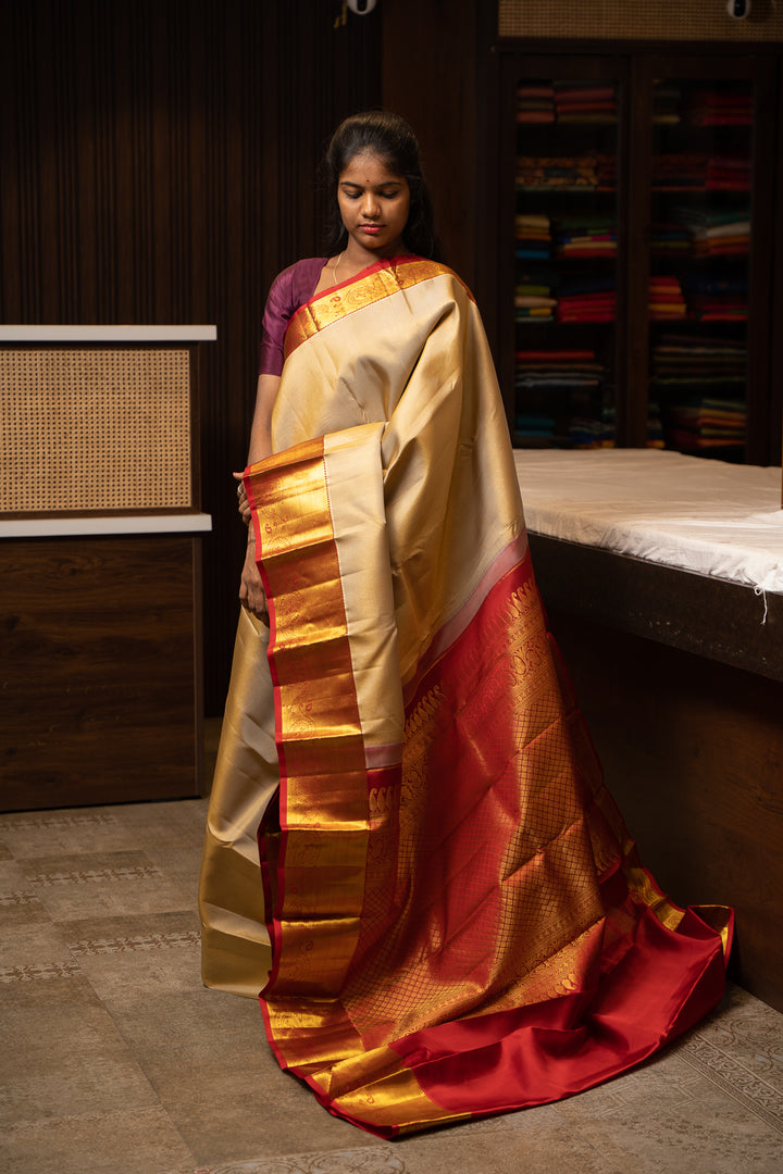 Beige Gold and Red Muthu Zari Self Pure Kanchipuram Silk Sari - Clio Silks