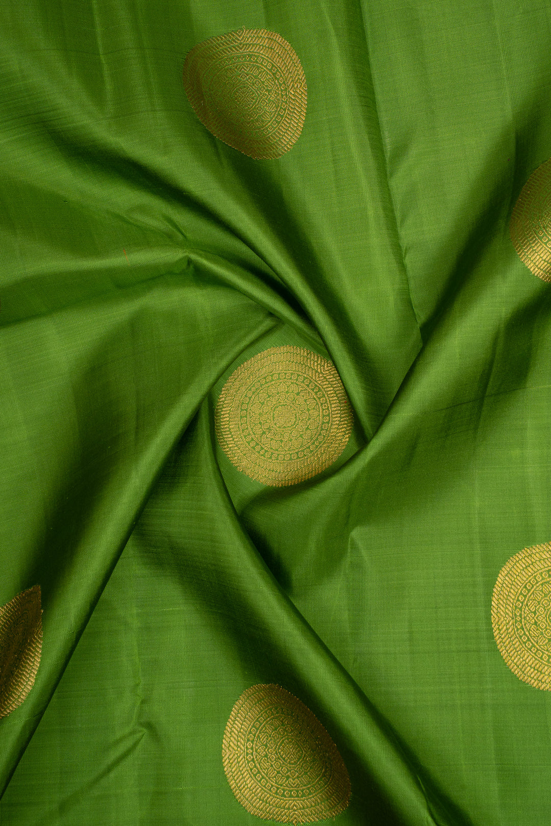 Parrot Green and Purple Rettai Pettu Pure Kanchipuram Silk Saree