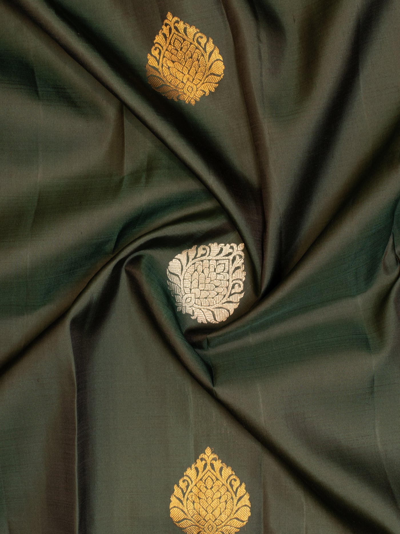 Forest green traditional pure Kanchipuram silk saree