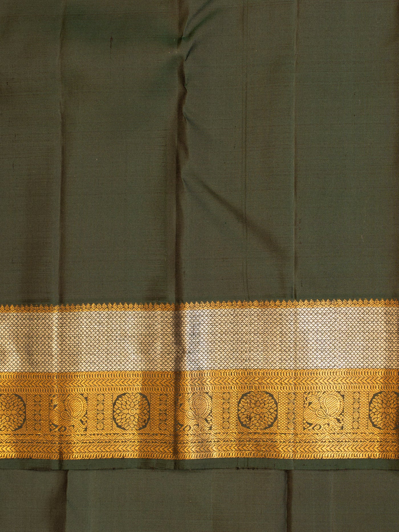 Forest green traditional pure Kanchipuram silk saree