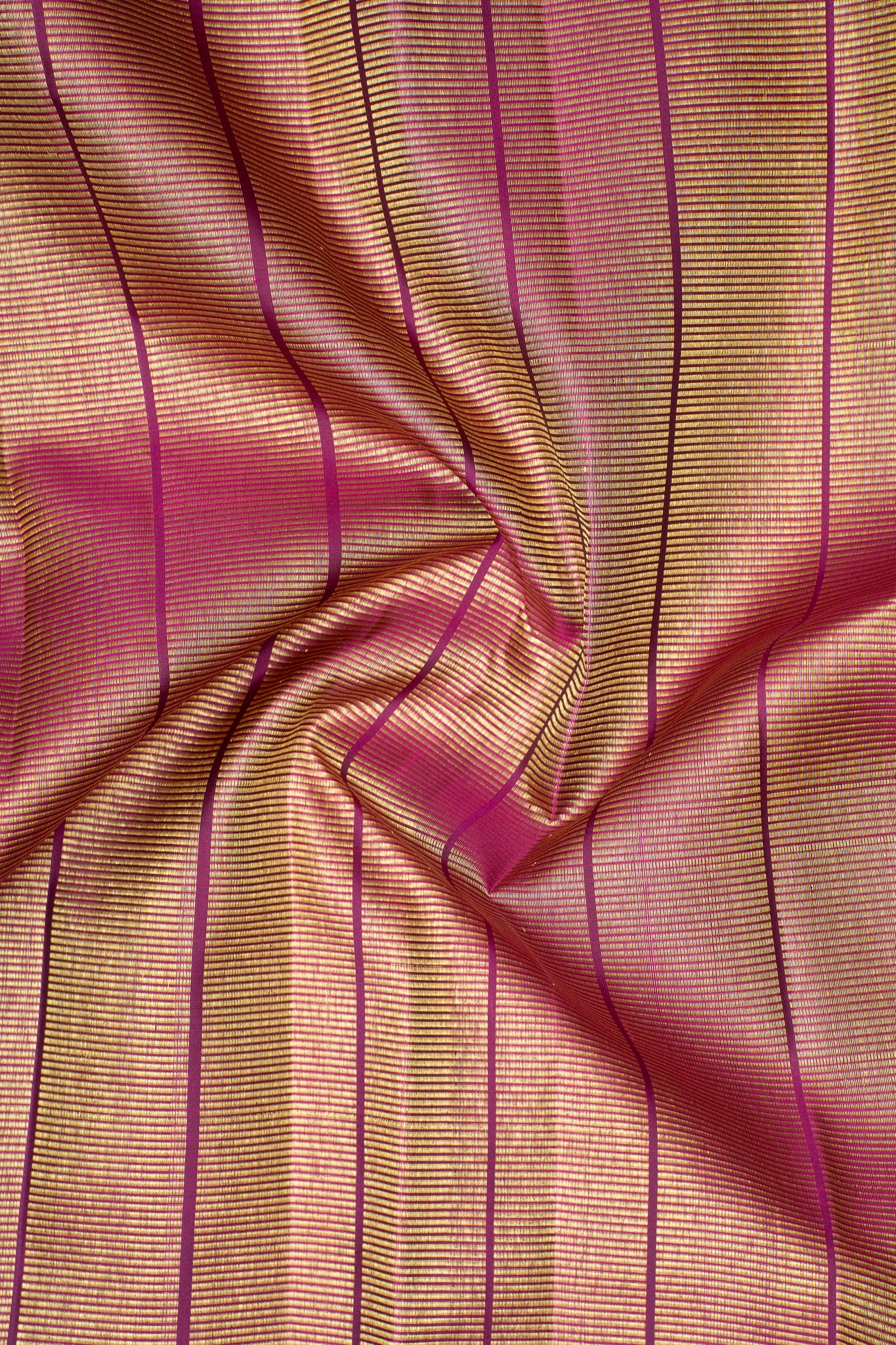 Purple and Magenta Pure Kanchipuram Silk Saree - Clio Silks