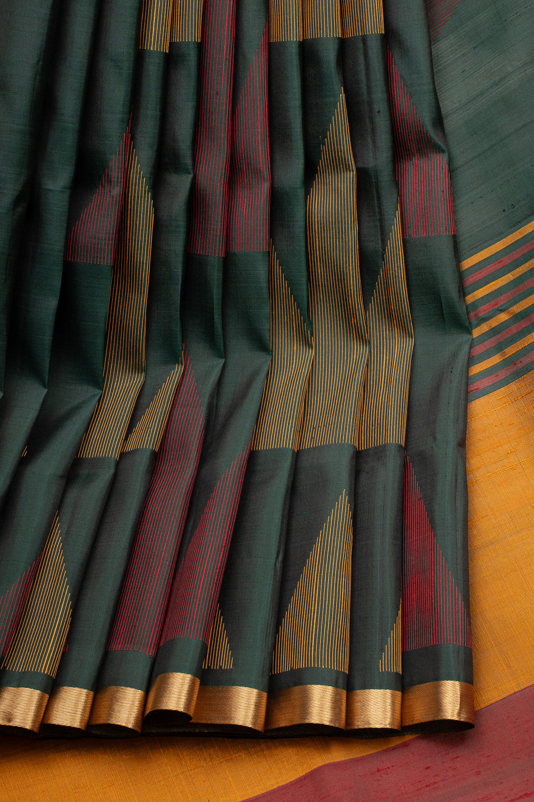 Bottle Green Threadwork Pure Soft Silk Saree