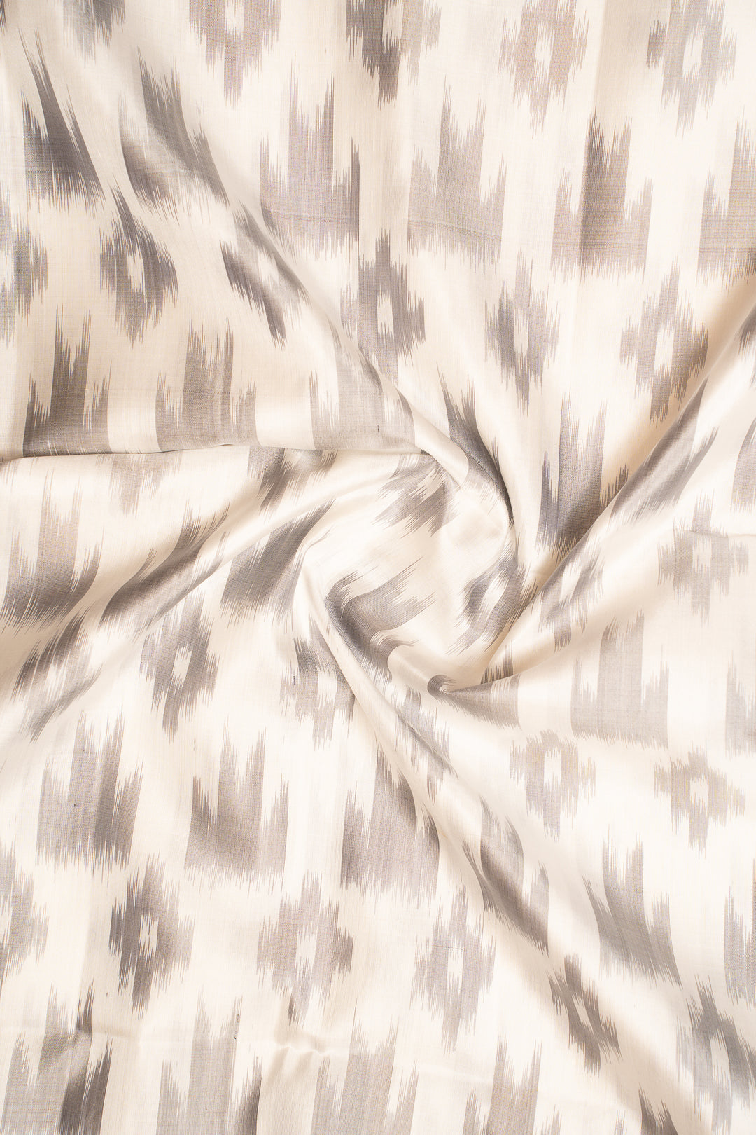 Off white and Mulberry Purple Pure Ikat Silk Saree - Clio Silks